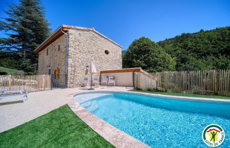 G&icirc;te n&deg;G114008 Dieulefit - Dr&ocirc;me - photo