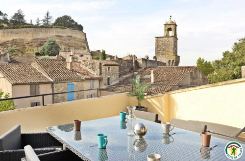 Location  n�G146009 � GRIGNAN (26)