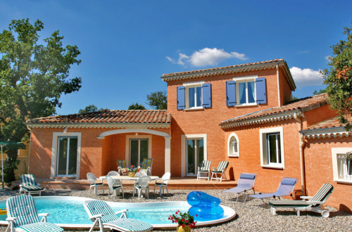 Location  n�G146100 � GRIGNAN (26)
