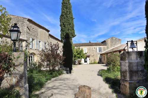 Location  n�G146721 � GRIGNAN (26)