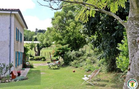 G&icirc;te n&deg;G148003 Hauterives - Dr&ocirc;me - Votre espace ext&eacute;rieur au g&icirc;te St Germain des Pr&egrave;s