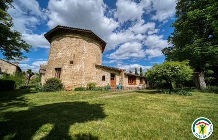 G&icirc;te n&deg;G231005 Peyrins - Dr&ocirc;me - photo