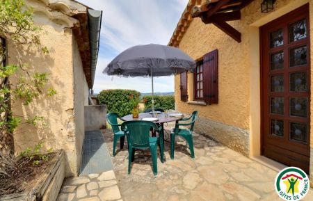 Terrasse privative Gîte n°G233596 Piégon - Drôme - Terrasse privative