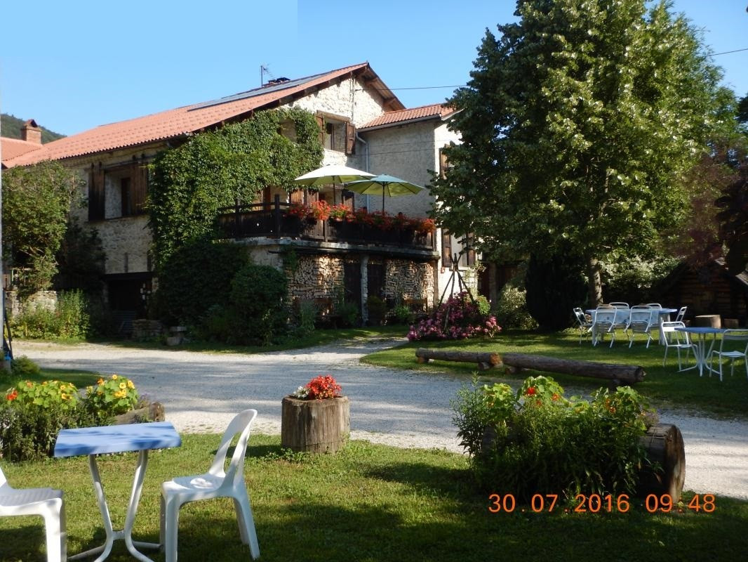 photo 0