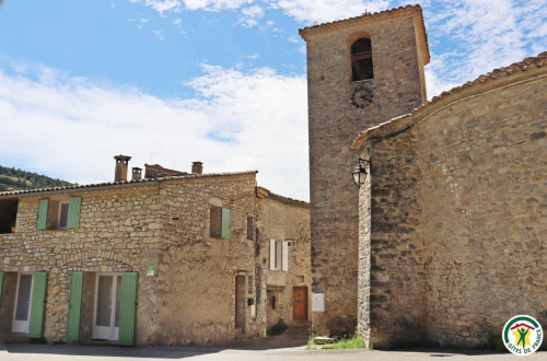 Location  n�G303002 � SAINTE EUPHEMIE SUR OUVEZE (26)