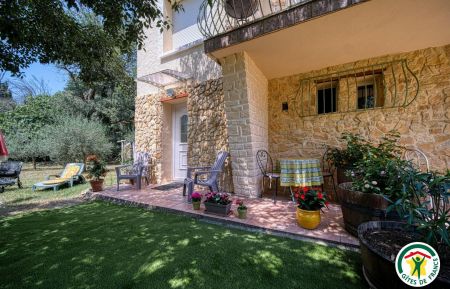 G&icirc;te n&deg;G345013 Suze-la-Rousse - Dr&ocirc;me - photo