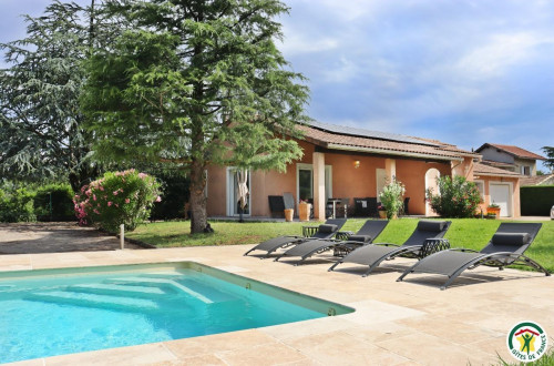 Location  n�G57003 � BOURG DE PEAGE (26)