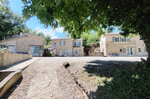 Location  n�G84014 � CHATEAUNEUF SUR ISERE (26)