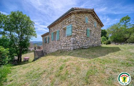 G&icirc;te n&deg;G164001 Lesches-en-Diois - Dr&ocirc;me - photo