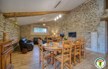 G&icirc;te n&deg;G210003 Valherbasse - Dr&ocirc;me - La pi&egrave;ce de vie