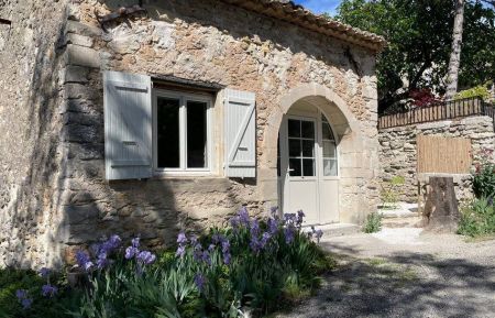 G&icirc;te n&deg;G211014 Monts&eacute;gur-sur-Lauzon - Dr&ocirc;me - Vue ext&eacute;rieure du g&icirc;te