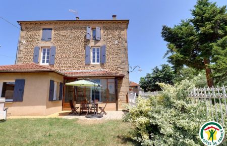 G&icirc;te n&deg;G216008 Saint-Jean-de-Galaure - Dr&ocirc;me - photo