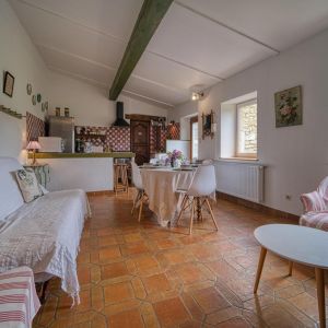 Location  n�G265005 � LA REPARA AURIPLES (26)