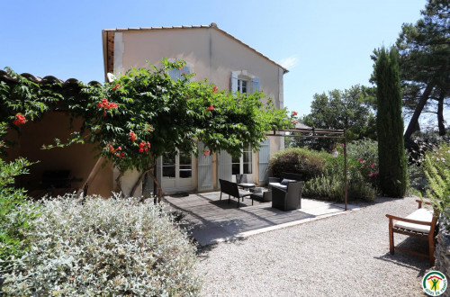 Location  n�G324012 � SAINT PAUL TROIS CHATEAUX (26)