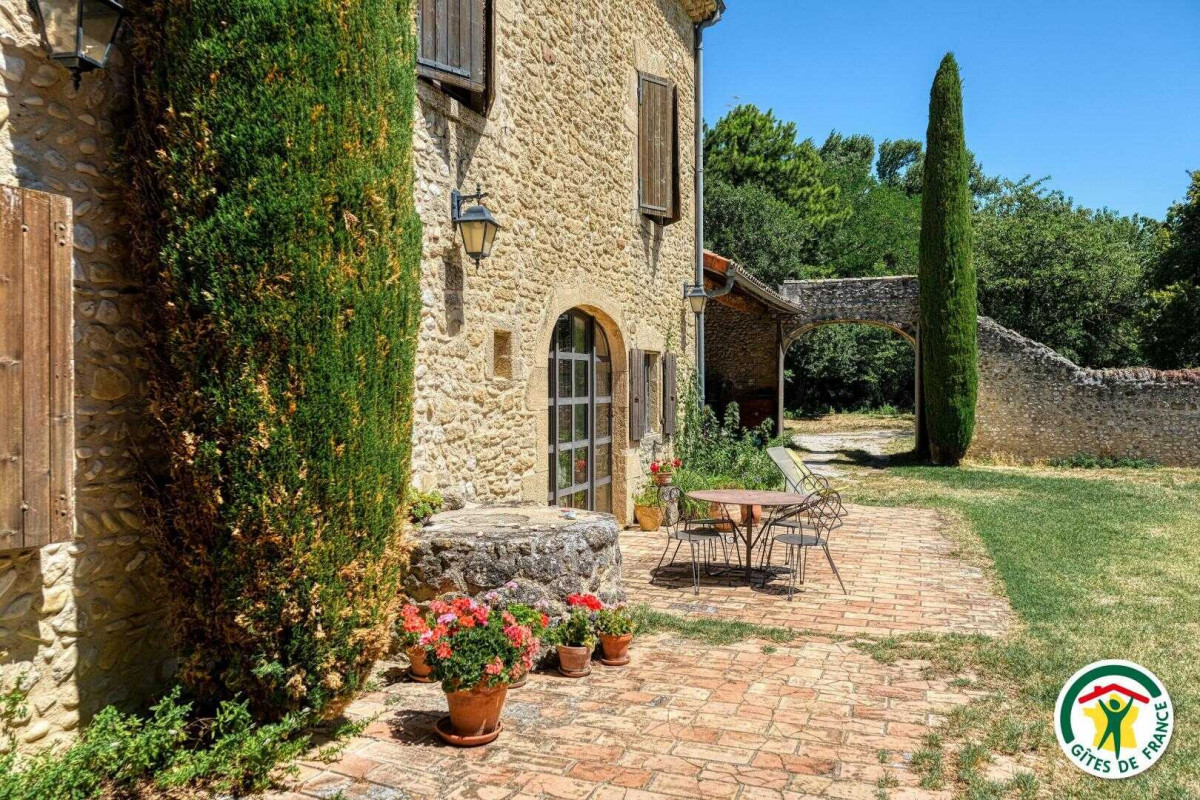 Chambre d'hôtes La Benjianne à Chabrillan en VALLEE DE LA DROME - DIOIS (La Drôme) N°G65721
