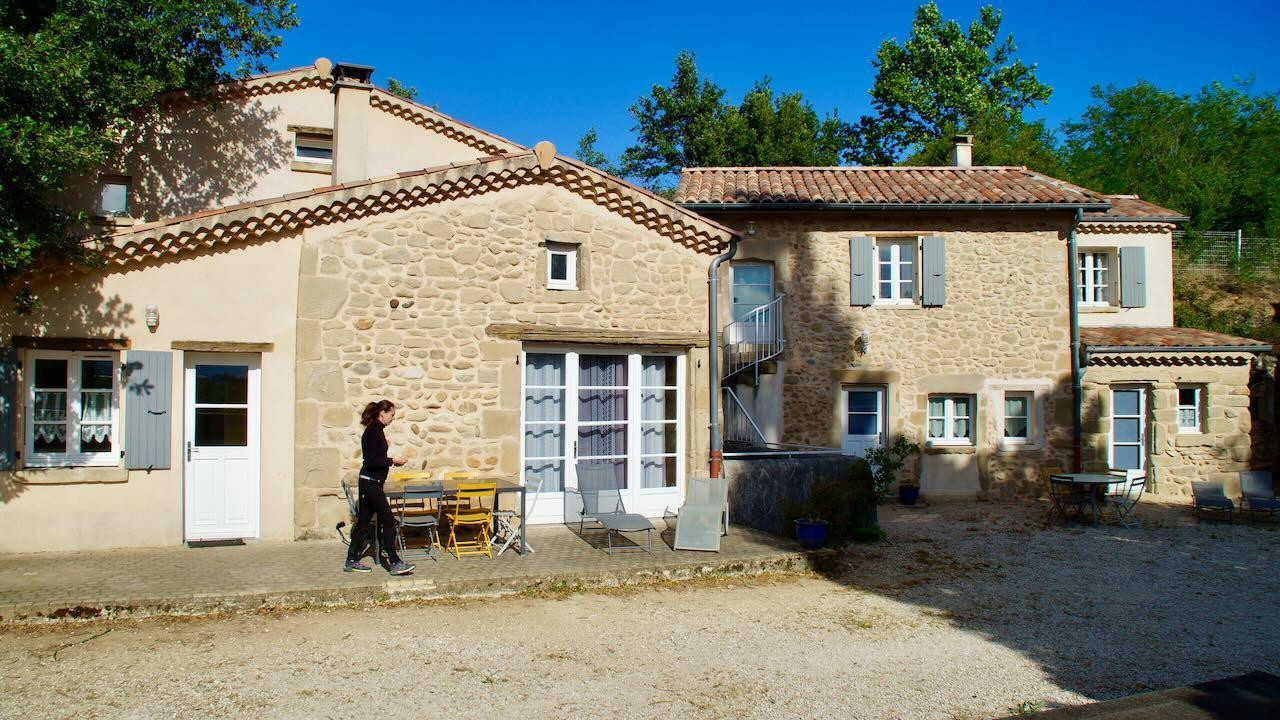 LE HAMEAU DES TROUBADOURS