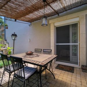 Location  n�G85002 � CHATEAUNEUF-DU-RHONE (26)