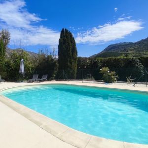 Location  n�G63015 � BUIS-LES-BARONNIES (26)