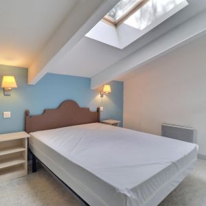 Location  n�G193015 � MONTBRUN LES BAINS (26)