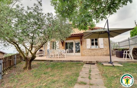 G&icirc;te n&deg;G301005 Saint-Donat-sur-l'Herbasse - Dr&ocirc;me - photo