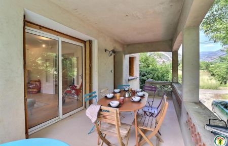 Terrasse couverte Gîte n°G113008 Die - Drôme - Terrasse couverte