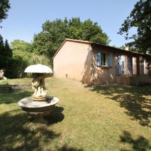 Location  n�G146131 � GRIGNAN (26)