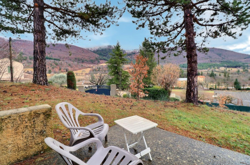 Location n°G193004 à MONTBRUN LES BAINS (26)