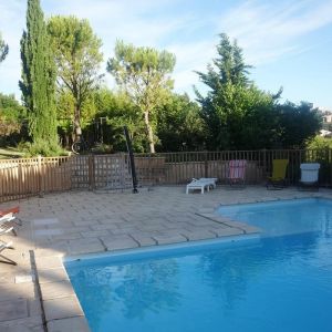 Location n°G277730 à LA ROCHE-SUR-GRANE (26)