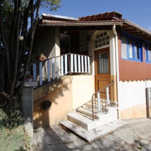 Location  n�G10004 � ANNEYRON (26)