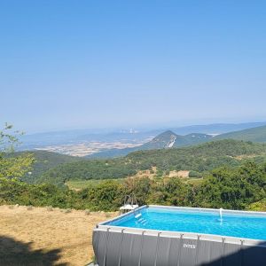 Location  n�G134002 � FELINES SUR RIMANDOULE (26)