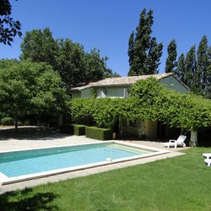 Location  n�G322200 � ST-PANTALEON-LES-VIGNES (26)