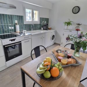 Location  n�G324020 � SAINT PAUL TROIS CHATEAUX (26)