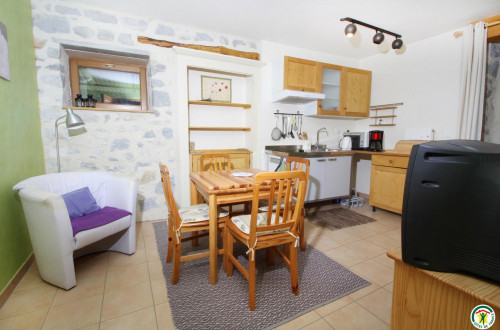 Location  n�G36001 � BELLEGARDE-EN-DIOIS (26)