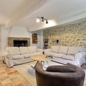 Location  n�G275006 � ROCHEGUDE (26)