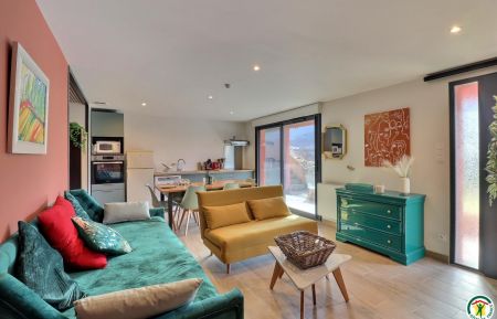 G&icirc;te n&deg;G289006 Saillans - Dr&ocirc;me - Coin salon TV avec canap&eacute;-lit/banquette 1x90 et lit gigogne/tiroir 1x90