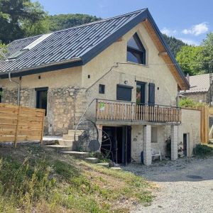 Location  n�G168004 � LUS LA CROIX HAUTE (26)