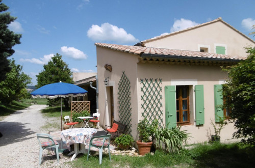 Location  n�G360002 � VALAURIE (26)