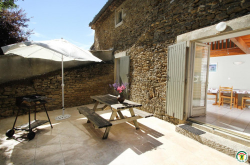 Location  n�G146121 � GRIGNAN (26)