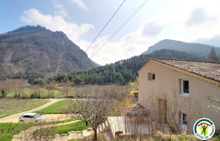 G&icirc;te n&deg;G289007 Saillans - Dr&ocirc;me - photo