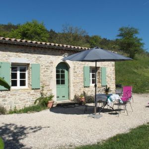 Location n°G346002 à SUZE (26)