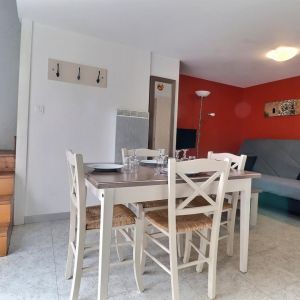 Location  n�G193016 � MONTBRUN LES BAINS (26)