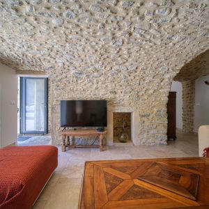 Location  n�G114008 � DIEULEFIT (26)
