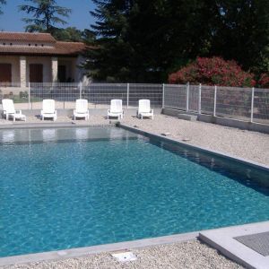 Location  n�G138006 � LA GARDE ADHEMAR (26)