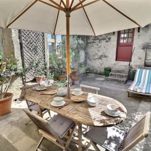 Location  n�G243006 � LE POET LAVAL (26)