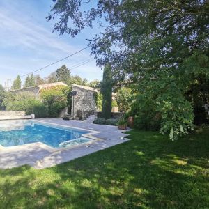 Location  n�G305999 � SAINT GERVAIS SUR ROUBION (26)