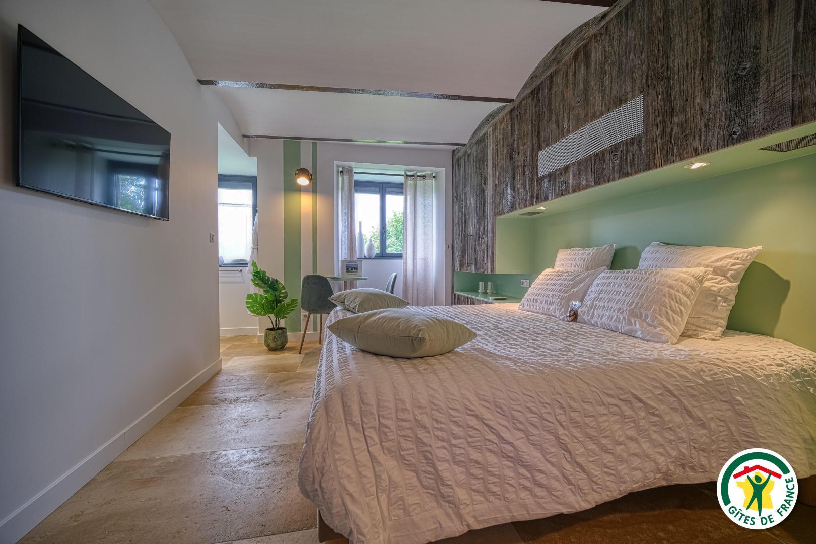 La chambre Roche-Colombe (lits 2x90x200) photo 14