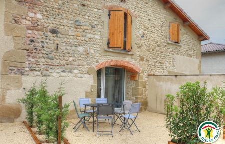 G&icirc;te n&deg;G281008 Romans-sur-Is&egrave;re - Dr&ocirc;me - photo