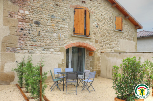 Location  n�G281008 � ROMANS SUR ISERE (26)