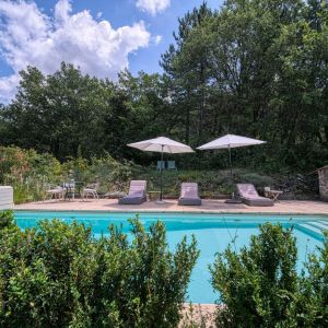 Location  n�G45003 � LA BEGUDE DE MAZENC (26)