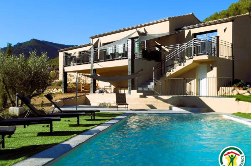 Location  n�G256004 � PROPIAC (26)
